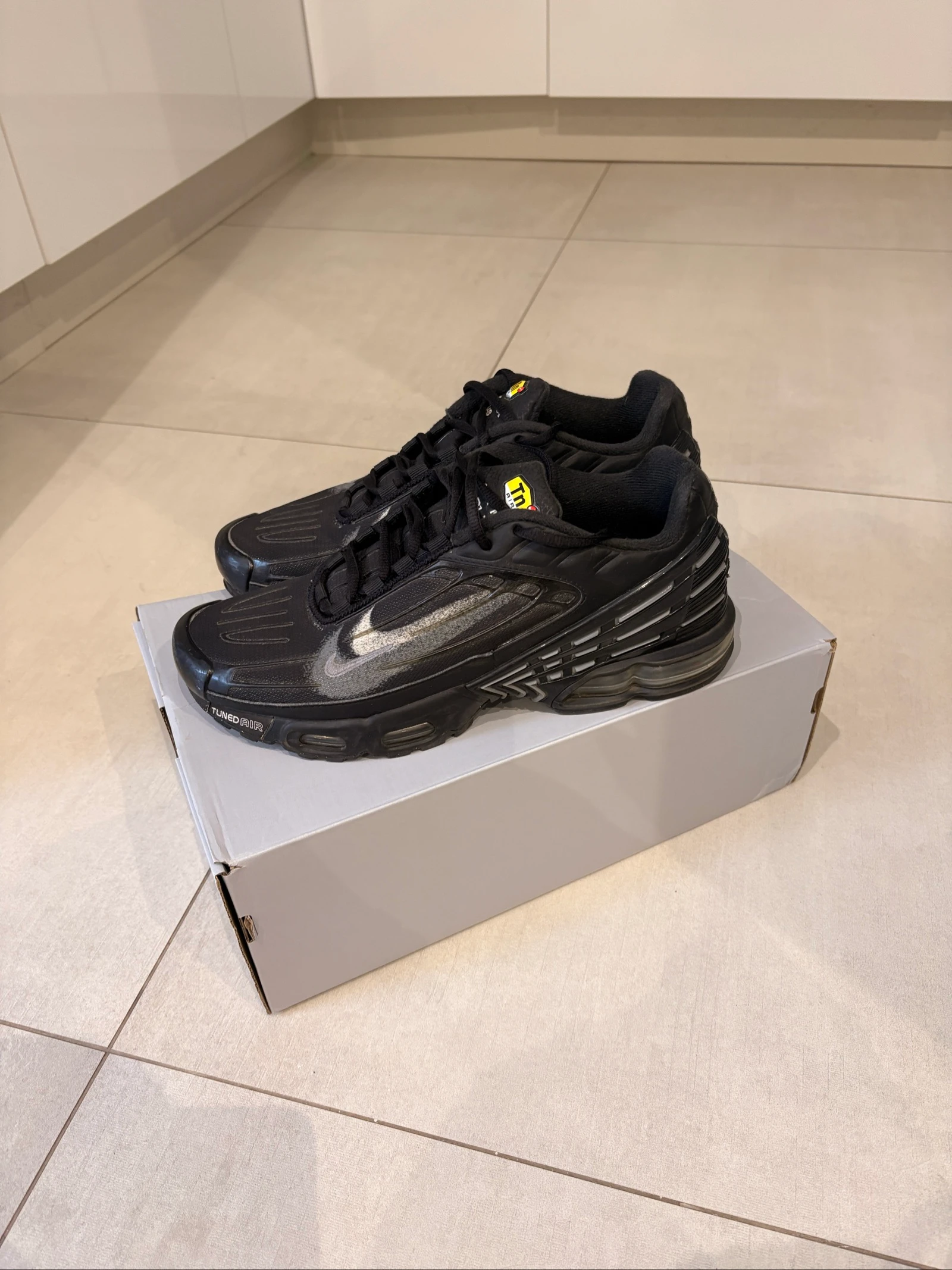 Nike air max tuned 3